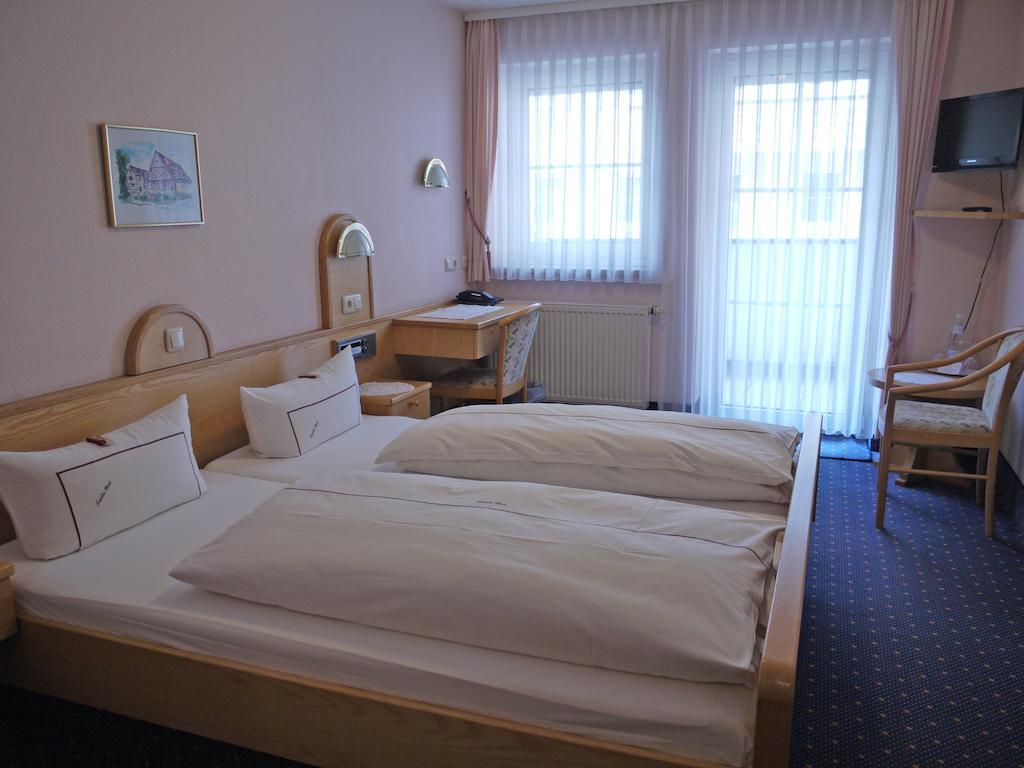 Hotel Ebner Bad Konigshofen im Grabfeld Room photo