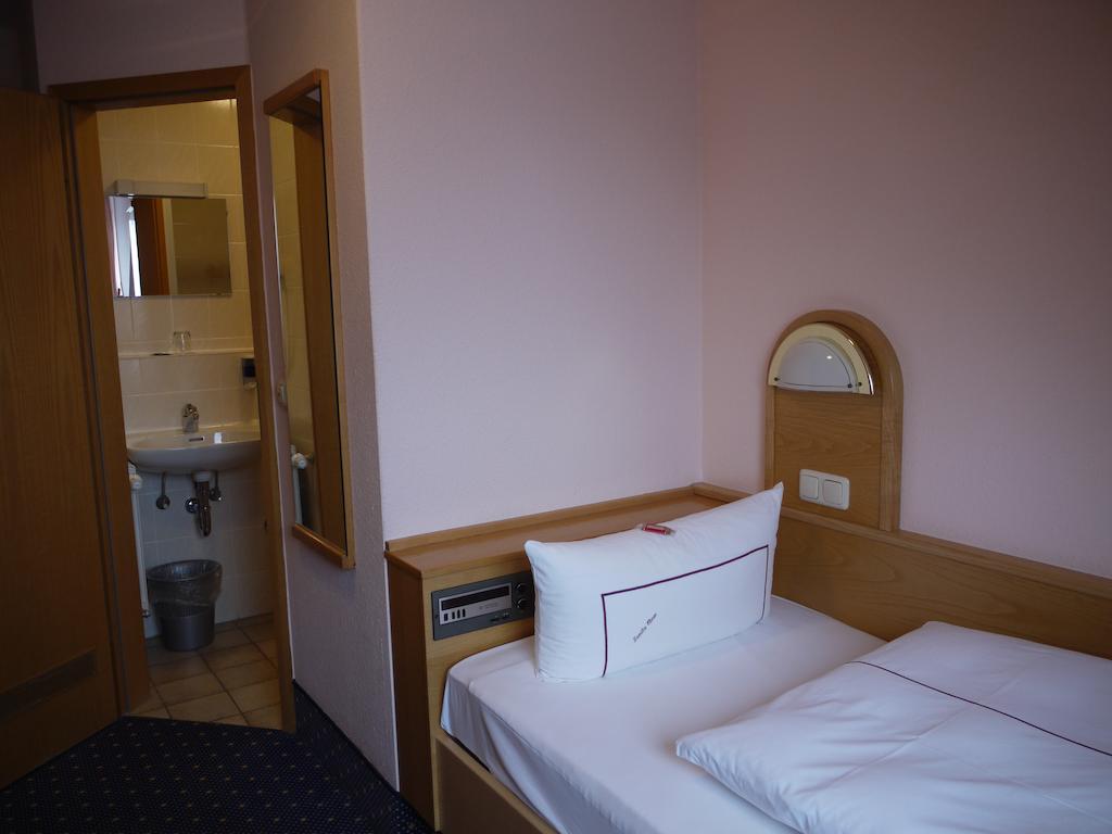 Hotel Ebner Bad Konigshofen im Grabfeld Room photo